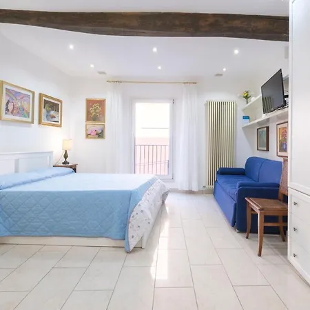 Apartment Fusari 4 By *